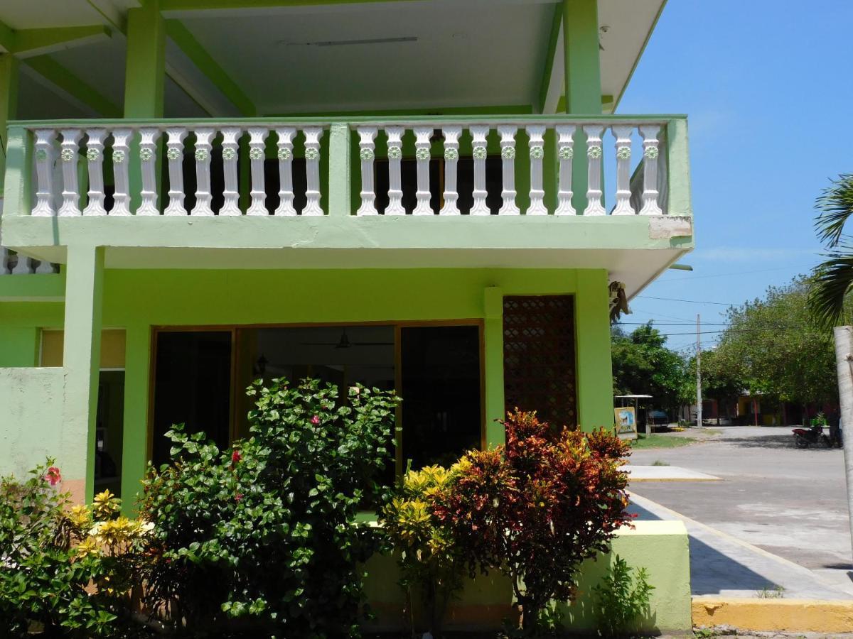 Playa Chachalacas Casa De Huespedes Yoli By Rotamundos酒店 外观 照片